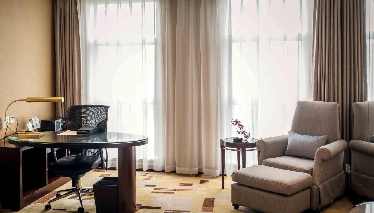 Sheraton Guiyang Hotel Екстериор снимка