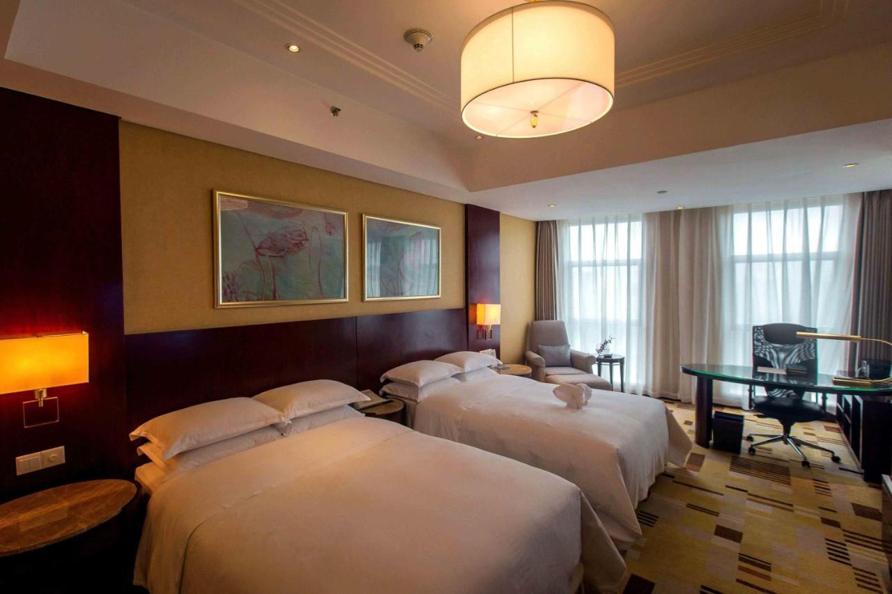 Sheraton Guiyang Hotel Екстериор снимка